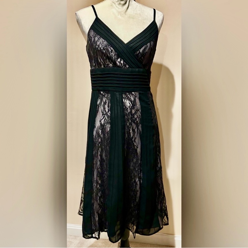 Anne Taylor Loft Lace Dress Formal/Fun sz:6 - Picture 1 of 8
